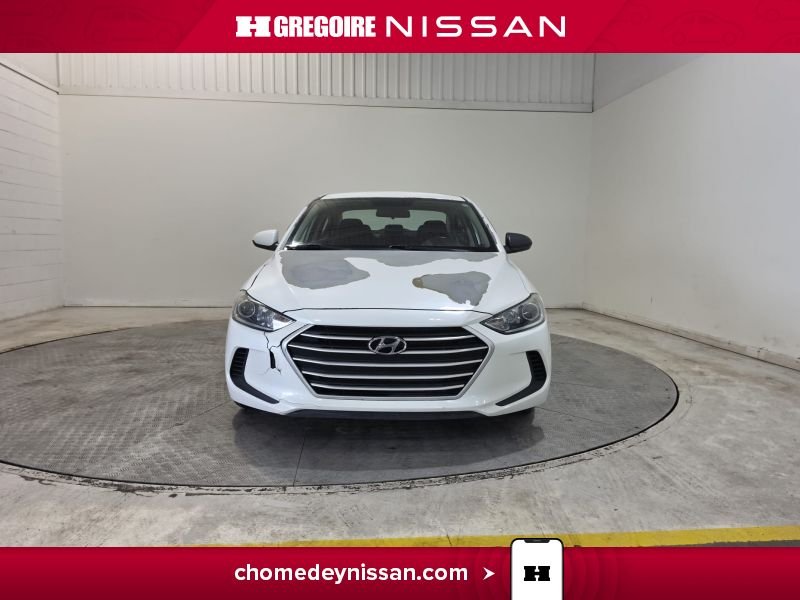 Hyundai Elantra 2017 Blanc Blainville - photo #1