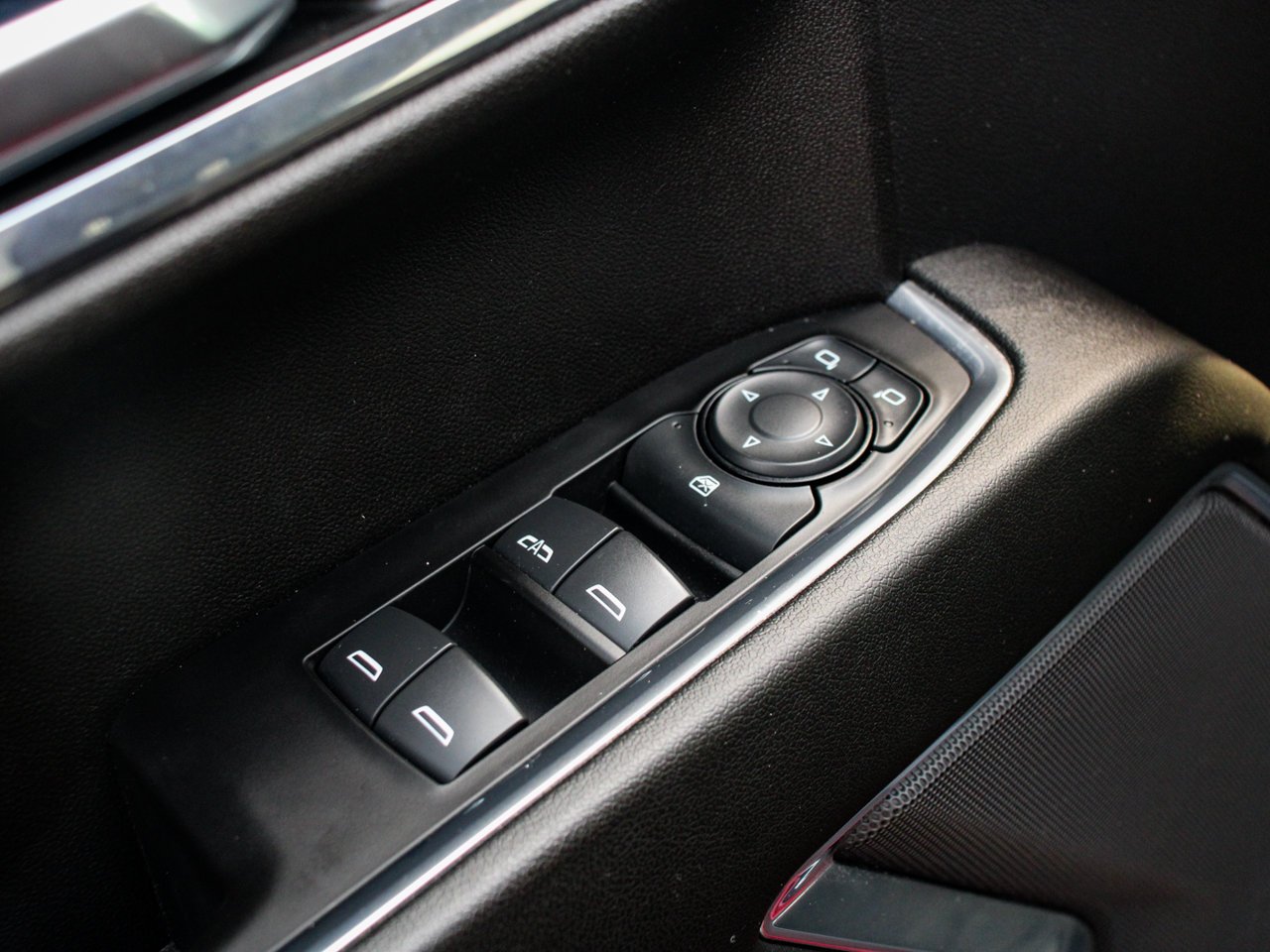 2024 GMC Sierra 1500 4WD Crew Cab 147 Elevation Red Sherwood Park - photo #15