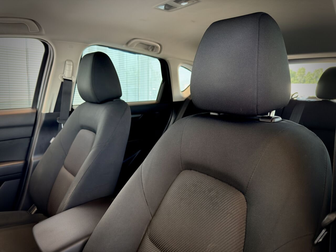 2017 Mazda CX-5 White Notre-Dame-des-Prairies - photo #15