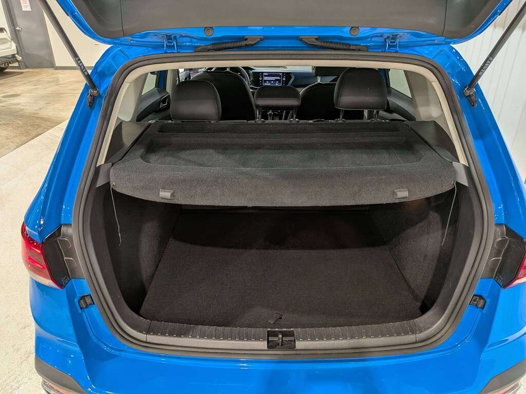 Volkswagen Taos Comfortline 4MOTION 2022 Bleu Val-David - photo #5