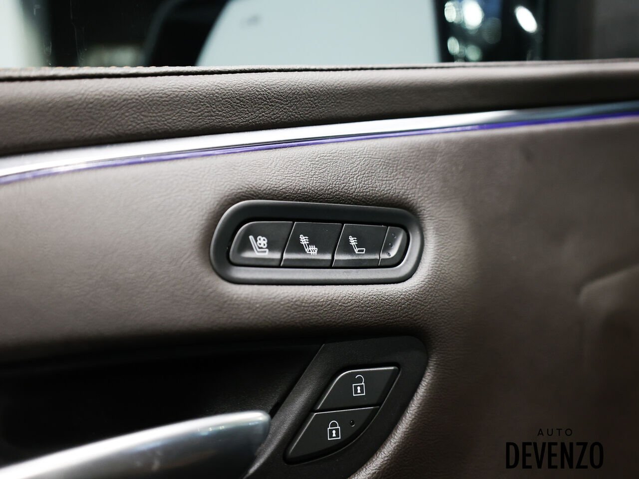 Cadillac Escalade 2022 Blanc Saint-Eustache - photo #8