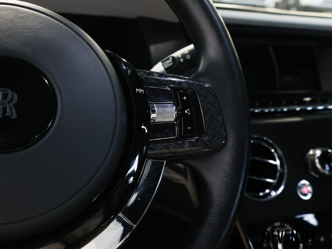 Rolls-Royce Cullinan 2023 Noir Saint-Eustache - photo #13