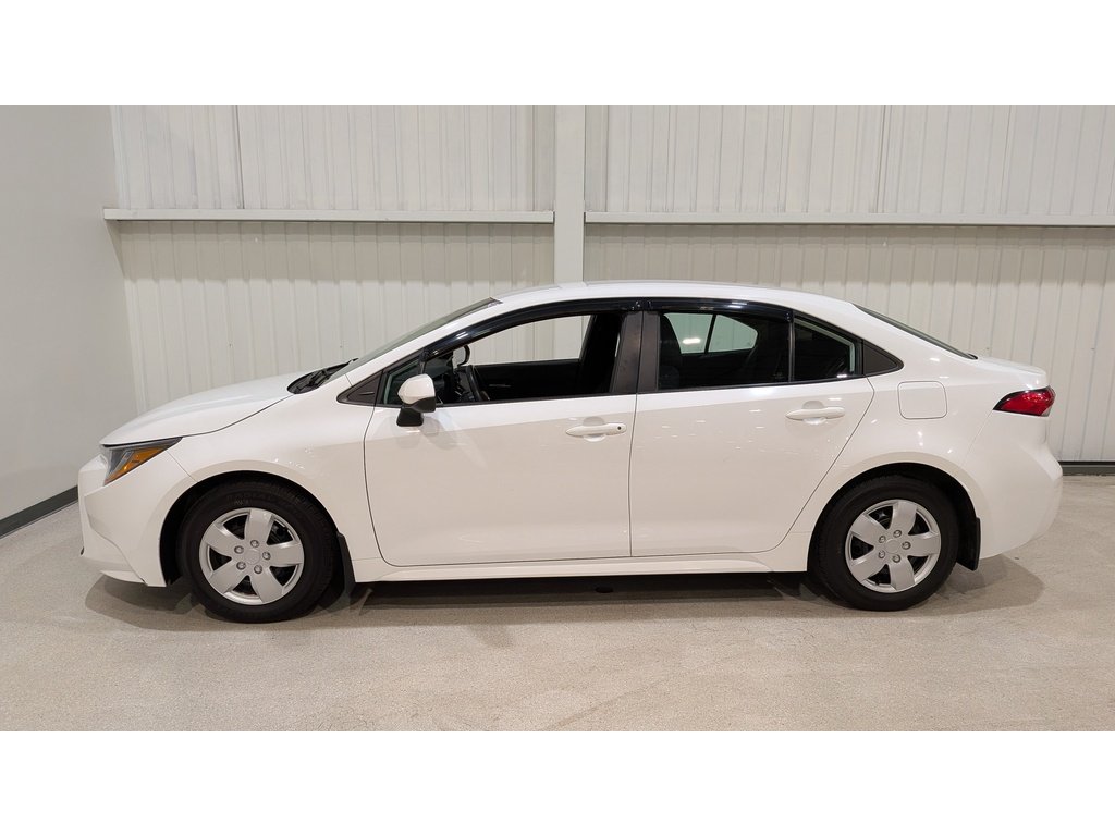 2020 Toyota Corolla L Manual White Val-David - photo #4