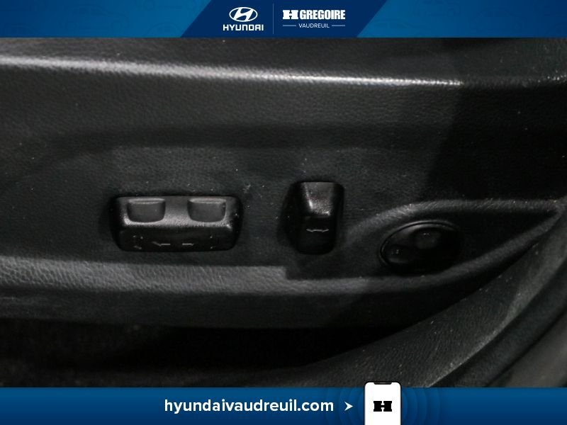 2017 Hyundai Santa Fe Blue Blainville - photo #18