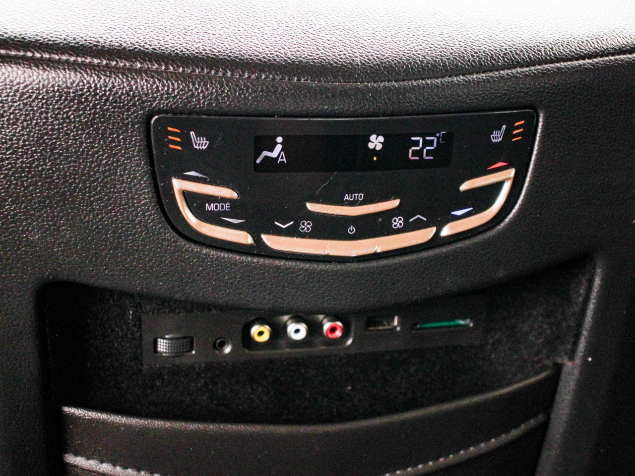 2016 Cadillac Escalade 4WD 4dr Premium Collection Red Passion Sherwood Park - photo #33
