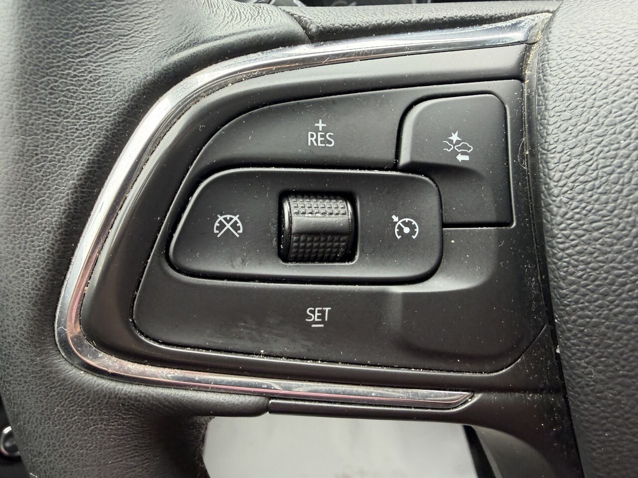 2023 Buick Encore GX ST AWD Red Ste-Marie - photo #14