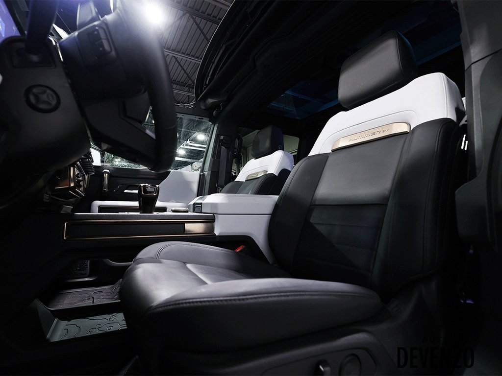 GMC HUMMER EV camion 2023 Blanc Saint-Eustache - photo #21