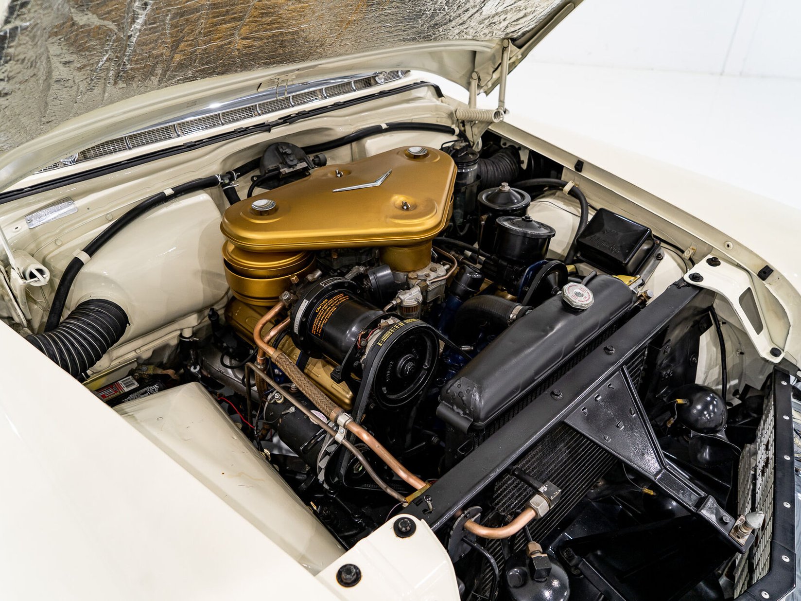 1956 Cadillac Eldorado Seville With Factory A/C | PRIX EN USD White Montreal - photo #18