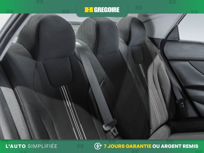 Hyundai Elantra 729612 | Preferred AUTO AC MAGS CAM RECULE BLUETOOTH 2021 Gris Laval - photo #23