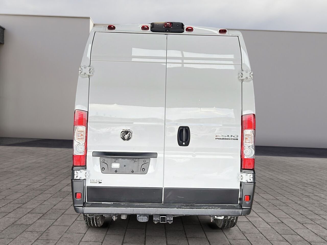 Ram ProMaster fourgonnette utilitaire 2023 Blanc Québec - photo #2