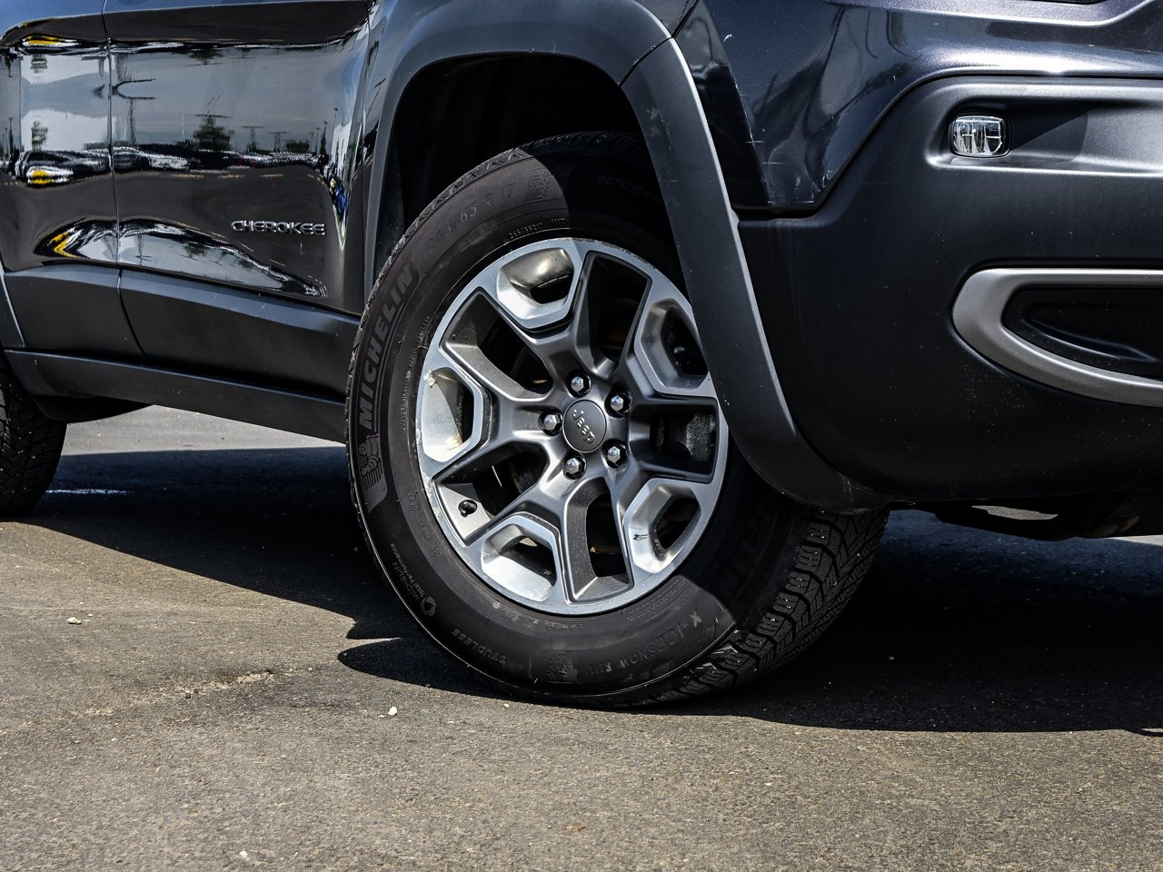 2020 Jeep Cherokee Trailhawk 4x4 Grey Sherwood Park - photo #5