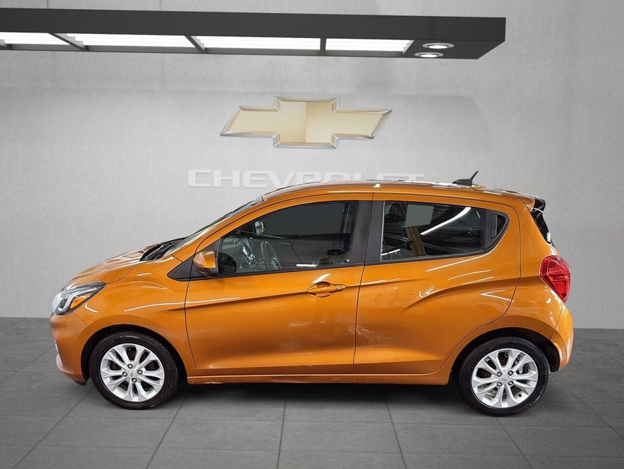 CHEVROLET SPARK LT 2019 Orange