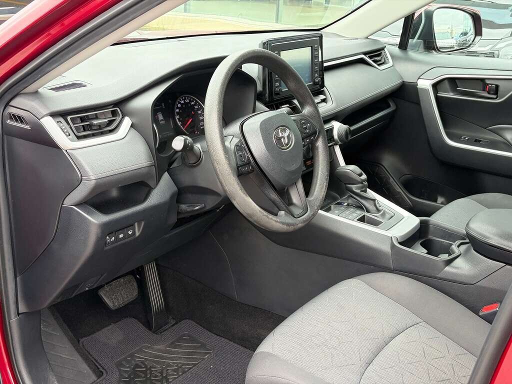 2020 Toyota RAV4 Red Gatineau - photo #10