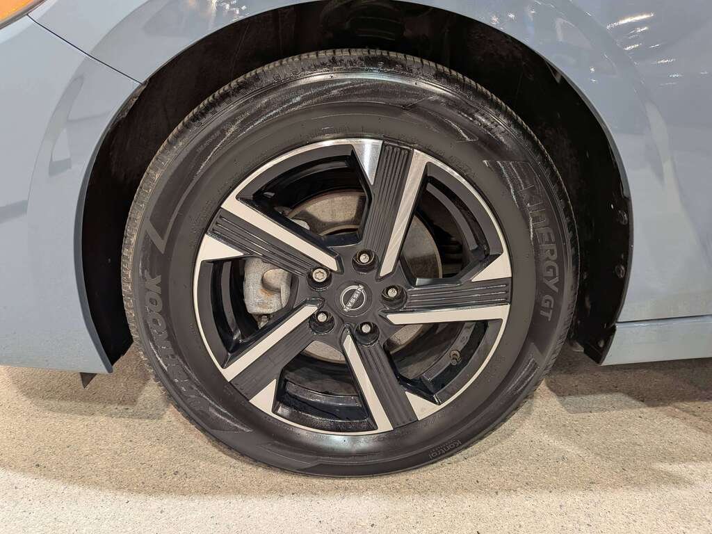 Nissan Sentra SV CVT 2024 Gris Val-David - photo #33