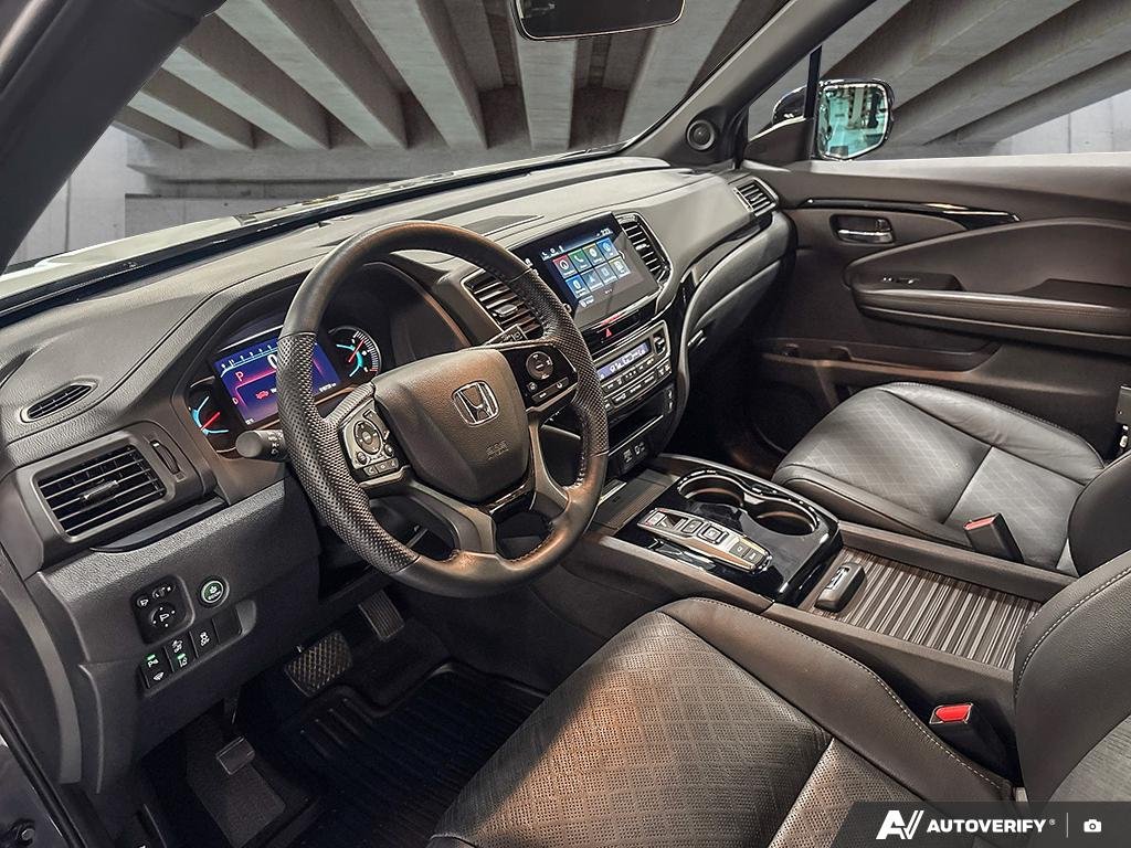 2021 Honda Passport 2601173A | Touring Black Edmonton - photo #12