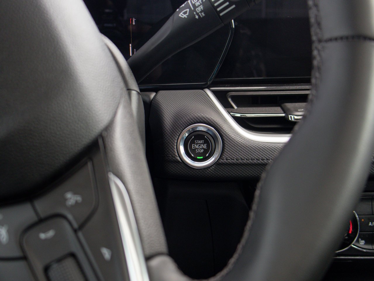 2026 Chevrolet Trailblazer AWD 4dr LT Green Sherwood Park - photo #24