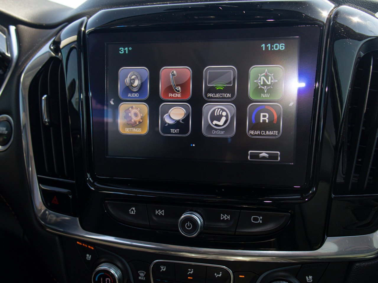 2019 Chevrolet Traverse AWD 4dr Premier w/1LZ Grey Sherwood Park - photo #27