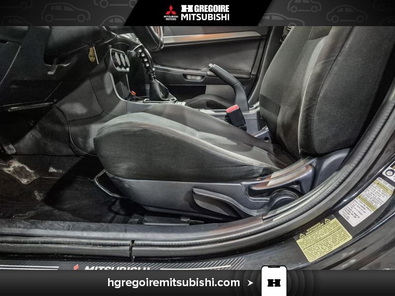 Mitsubishi Lancer 2014 Noir Laval - photo #14