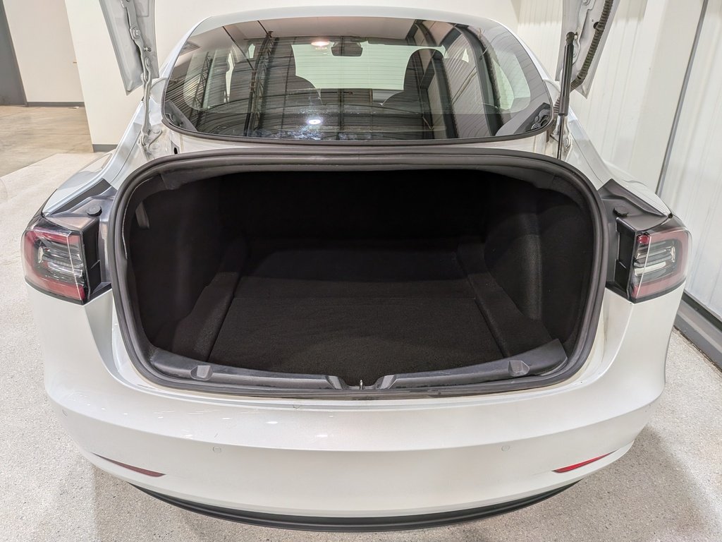 Tesla Model 3 Standard Range RWD *Ltd Avail* 2021 Rouge Val-David - photo #7