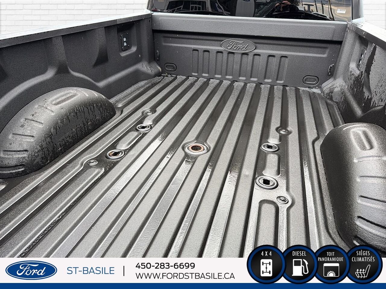 2025 Ford Super Duty F-450 DRW Grey Saint-Basile-le-Grand - photo #7