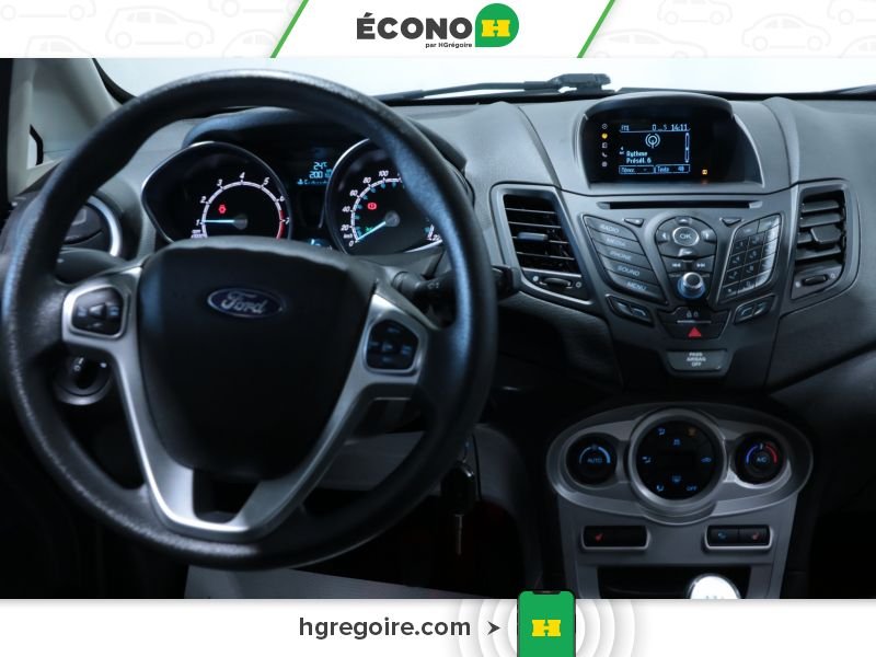 Ford Fiesta 822000 | SE GR ÉLEC A/C BLUETOOTH 2017 Blanc Laval - photo #12