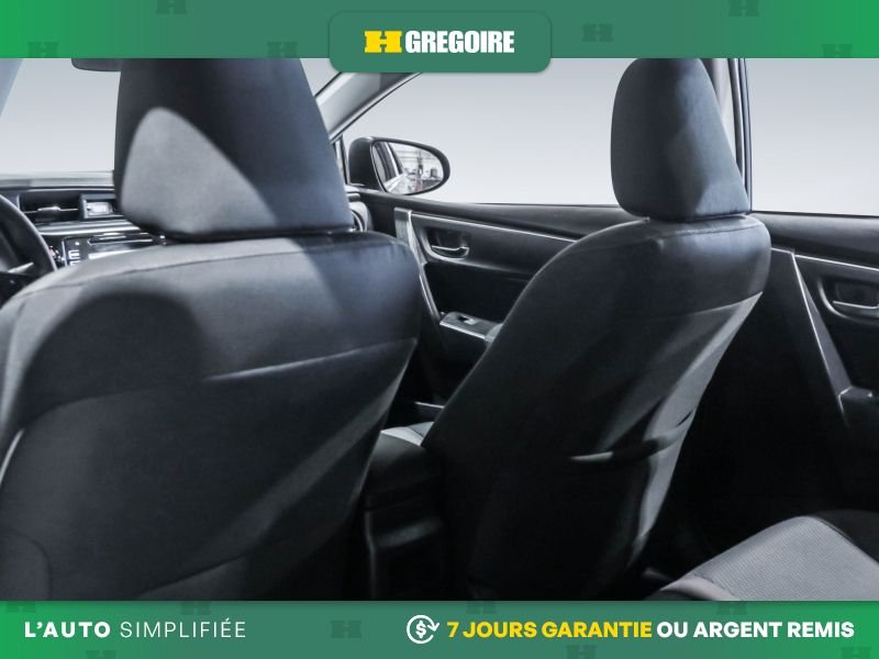 Toyota Corolla 2019 Bleu Laval - photo #21