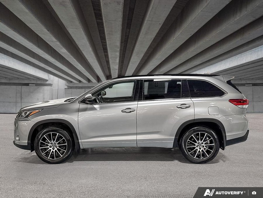 2018 Toyota Highlander 2018 Silver