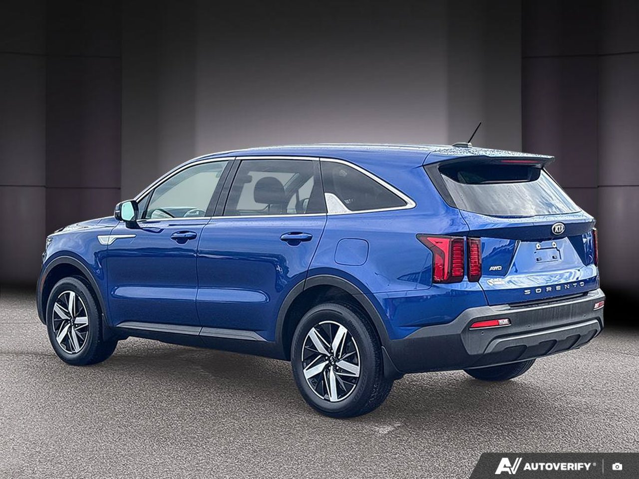2021 Kia Sorento 5XYRGDLCXMG020417 Blue Mirabel - photo #2