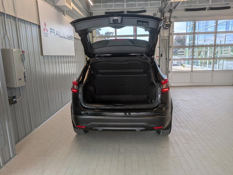 2021 Nissan Qashqai AWD S CVT Black