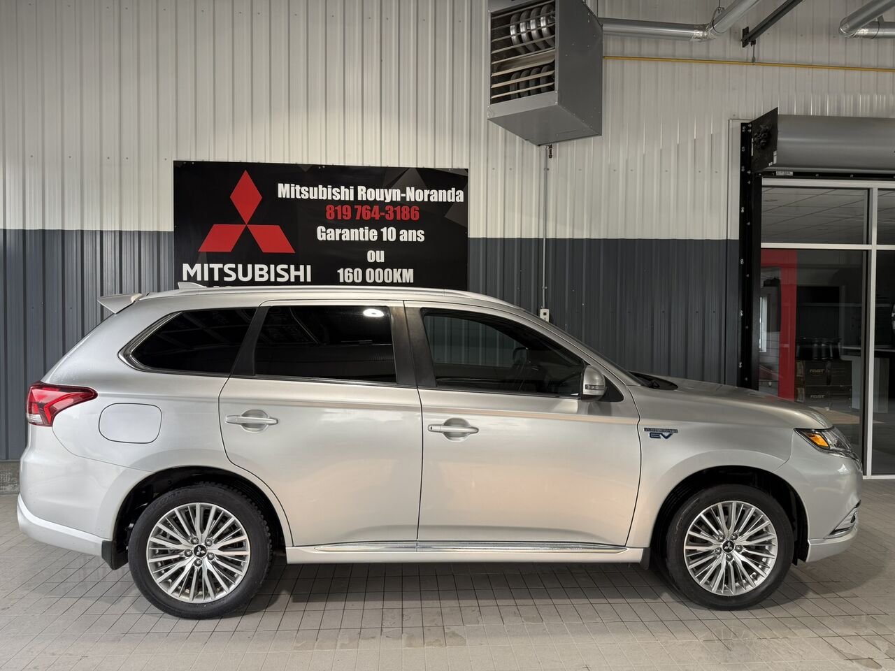 Mitsubishi Outlander PHEV SEL S-AWC 2020 Gris Rouyn-Noranda - photo #3