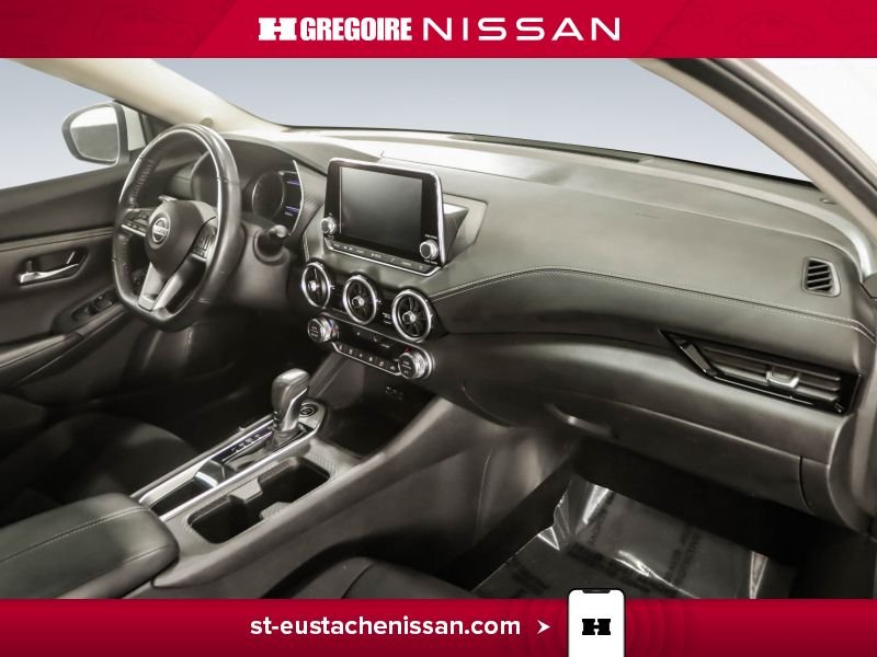 Nissan Sentra 2022 Blanc Laval - photo #28