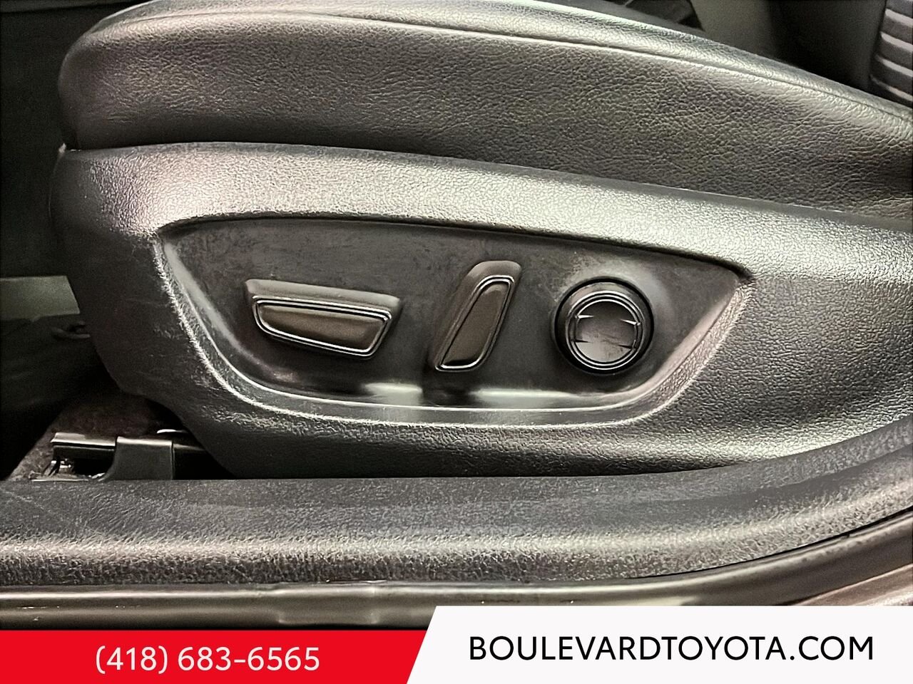 2024 Toyota Camry 100228A-16 | SE boîte de vitesses automatique Grey Québec - photo #9