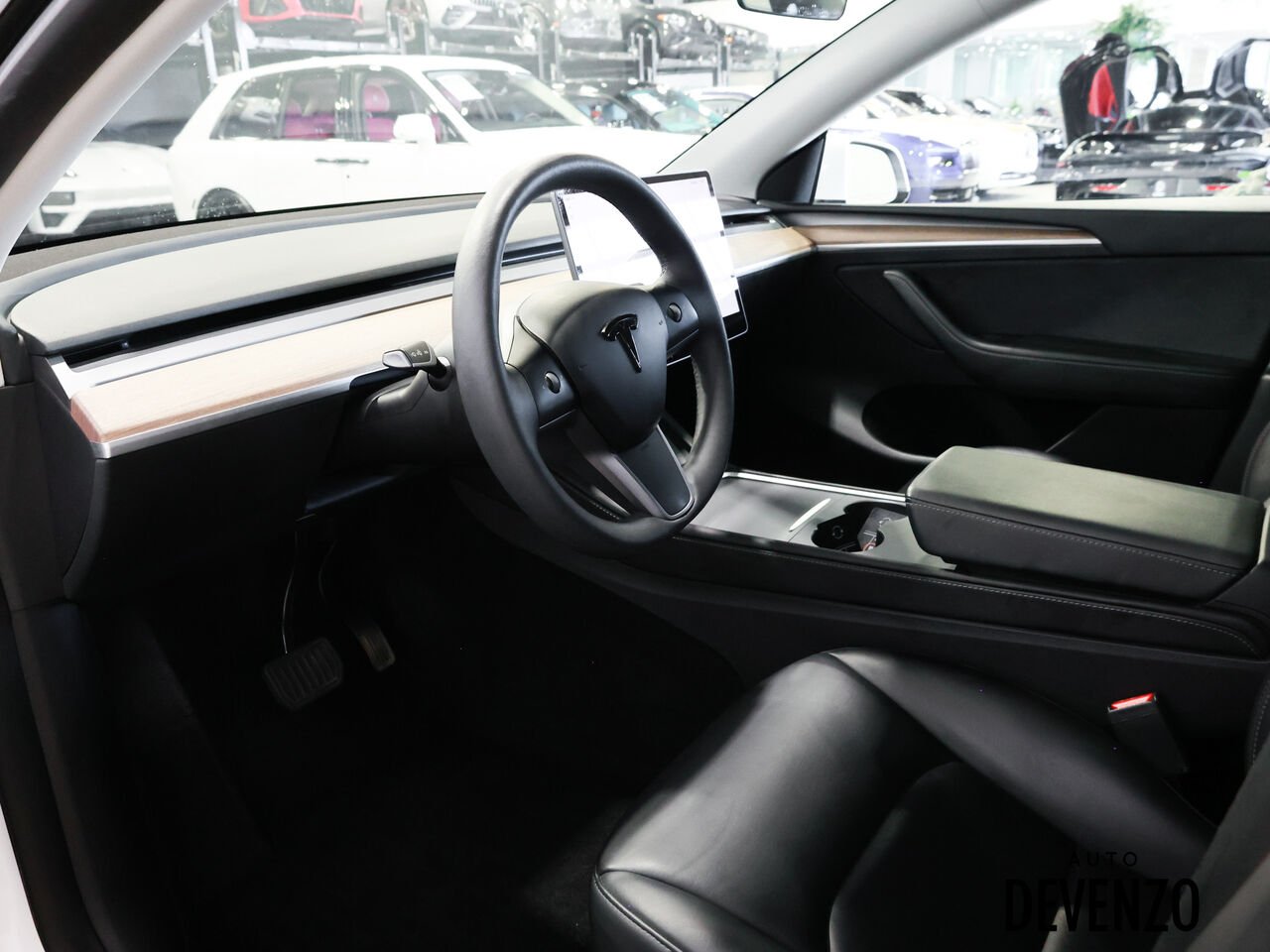 2023 Tesla Model Y White Saint-Eustache - photo #10