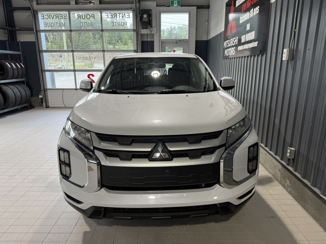 Mitsubishi RVR ES AWC 2023 Blanc Rouyn-Noranda - photo #4
