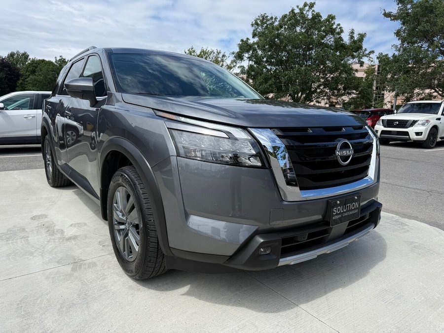 2024 Nissan Pathfinder 2024 Grey