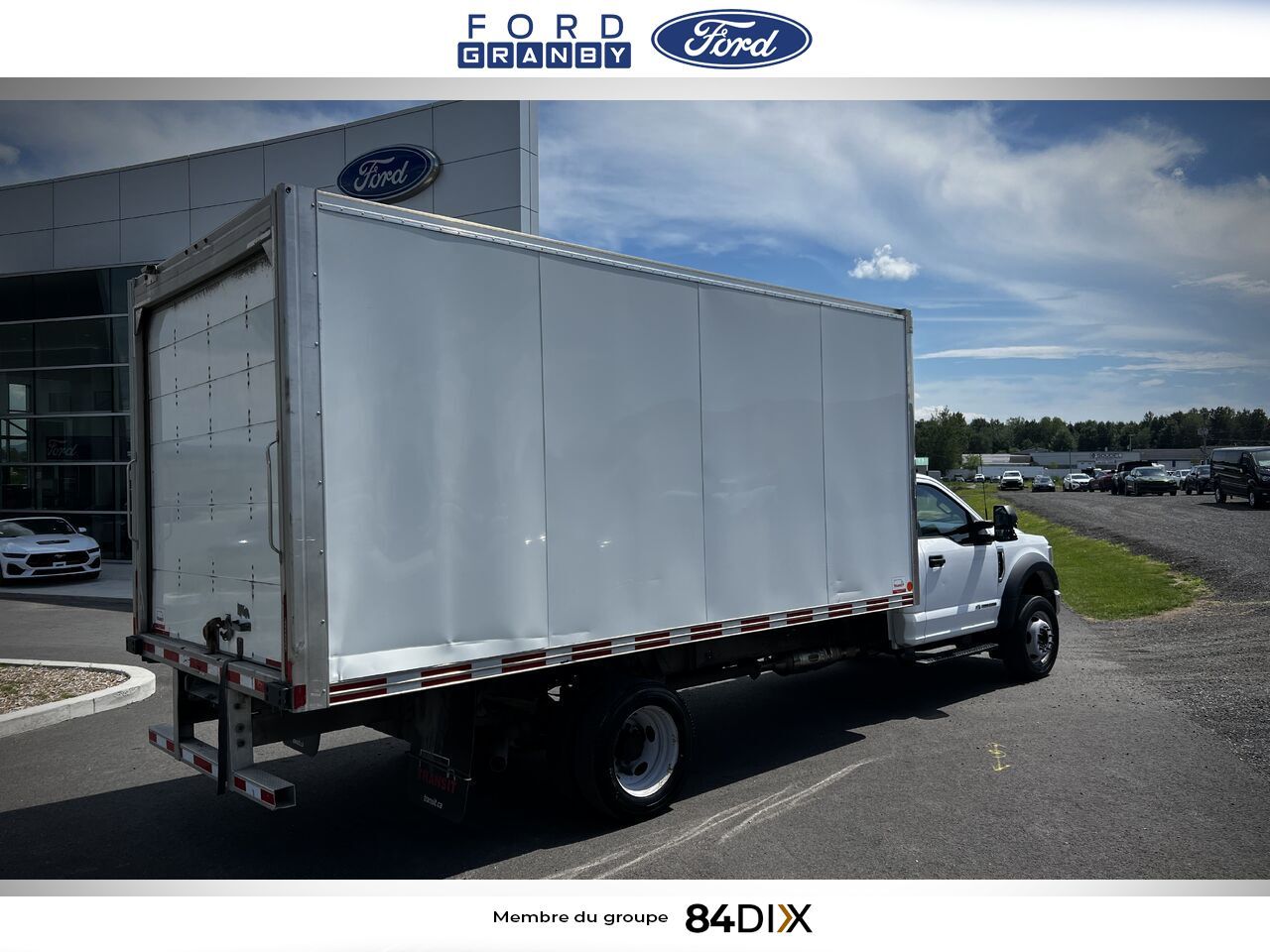 2022 Ford Super Duty F-550