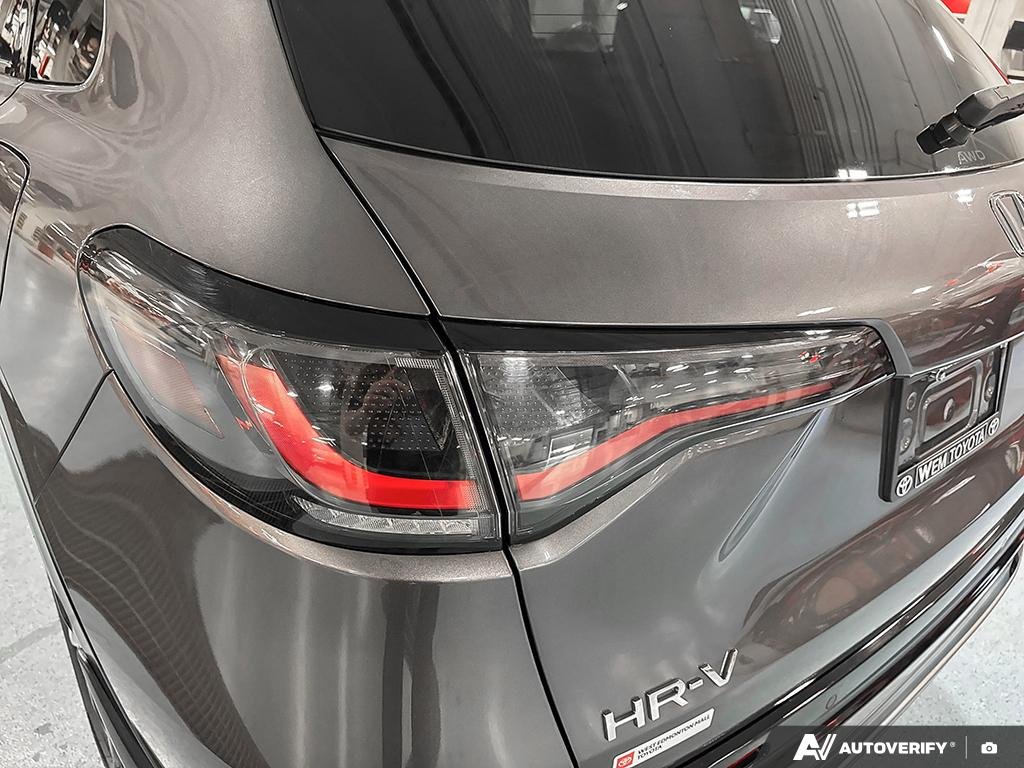 2024 Honda HR-V 2600116A | EX-L Navi gray Edmonton - photo #9