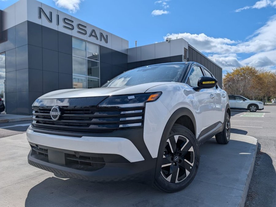 2026 NISSAN Kicks 2026 Aspen White TriCoat/Super Black