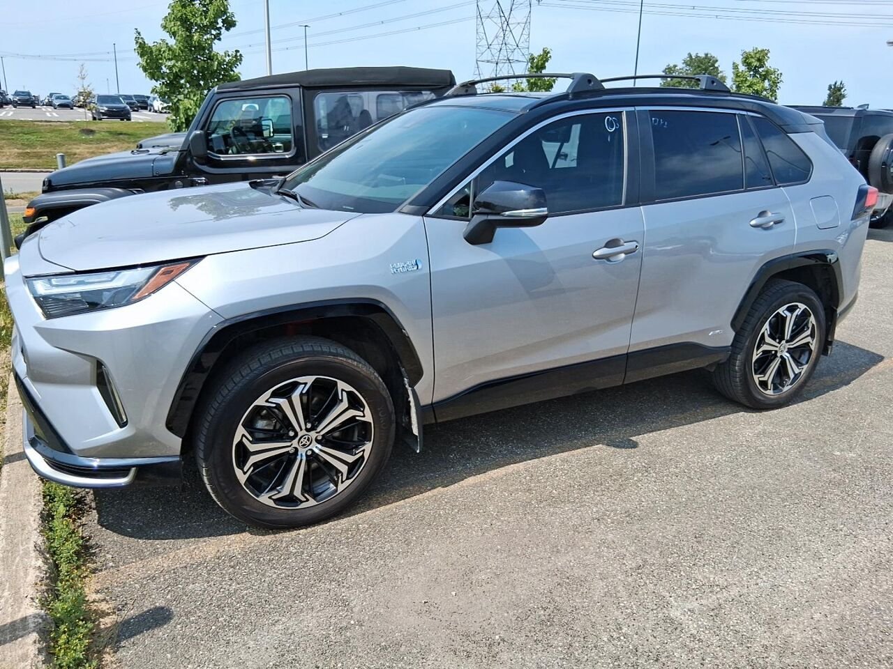 2024 Toyota RAV4 Prime XSE TRACTION INTEGRALE Silver Québec - photo #0