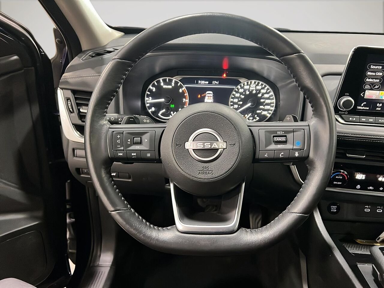 Nissan Rogue SV 2024 Bleu Québec - photo #10