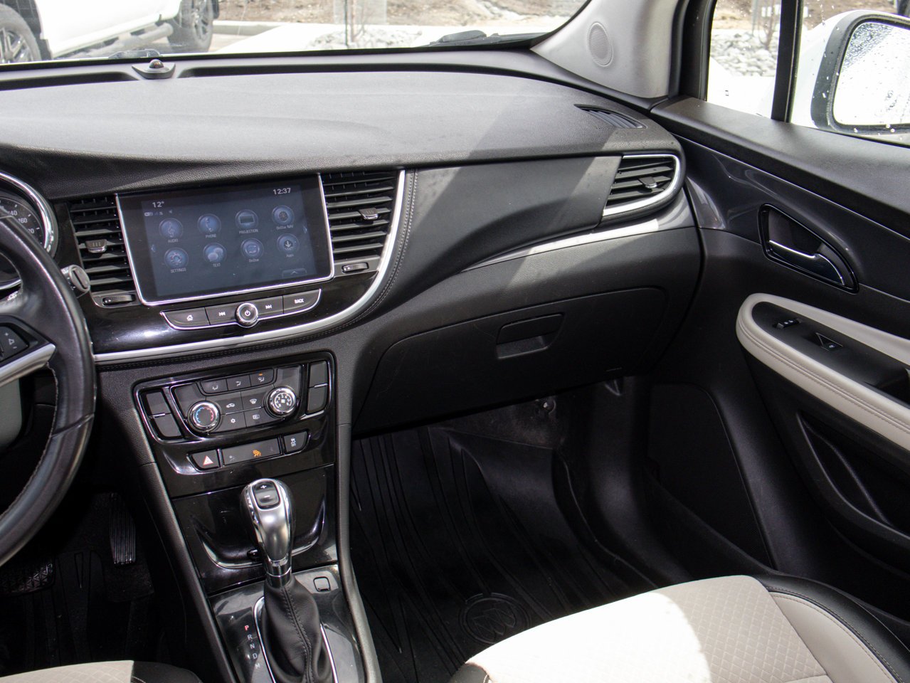 2020 Buick Encore AWD 4dr Preferred White Sherwood Park - photo #29