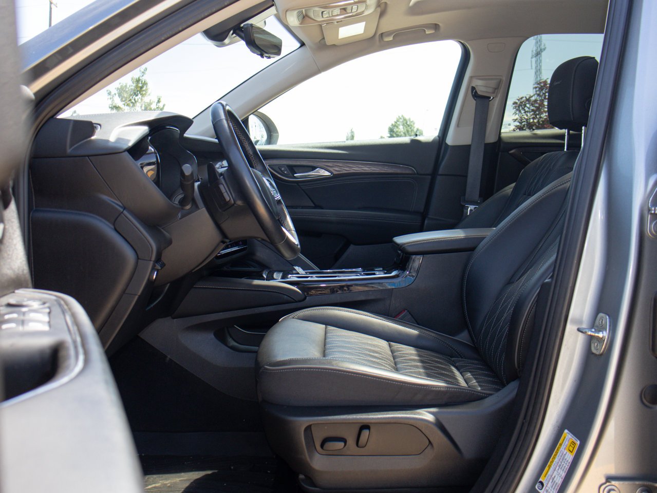 2023 Buick Envision AWD 4dr Avenir Grey Sherwood Park - photo #17