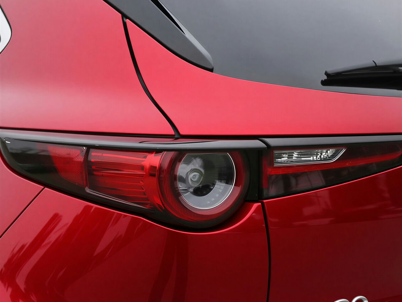 MAZDA CX-30 2026 Rouge vibrant cristal métallisé Notre-Dame-des-Prairies - photo #9