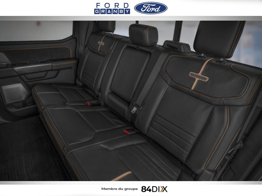 Ford SUPER DUTY F-250 SRW Platinum cabine 6 places 4RM caisse de 8 pi 2026 Blanc