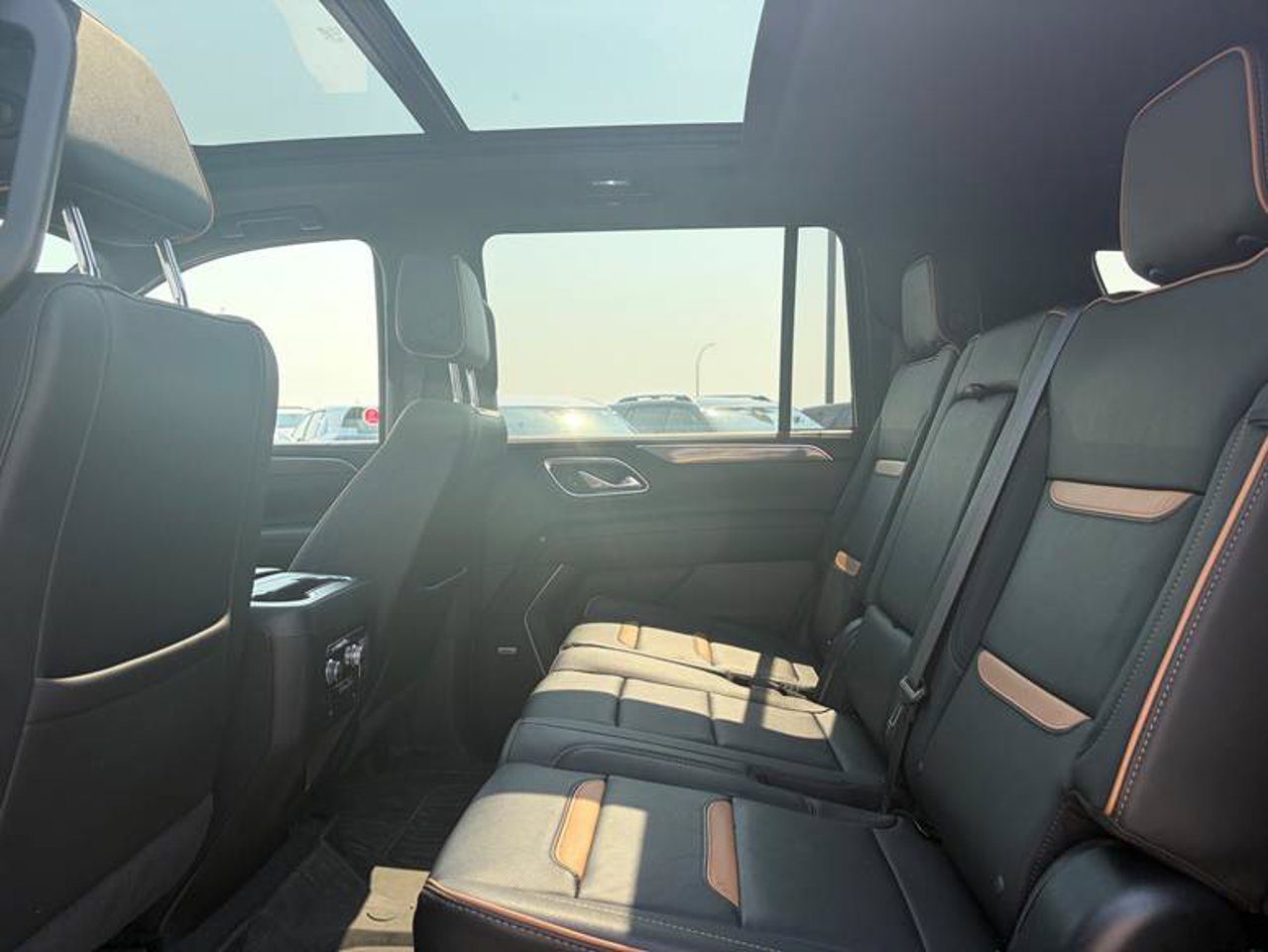 2024 GMC Yukon XL 4WD 4dr AT4 Black Sherwood Park - photo #5