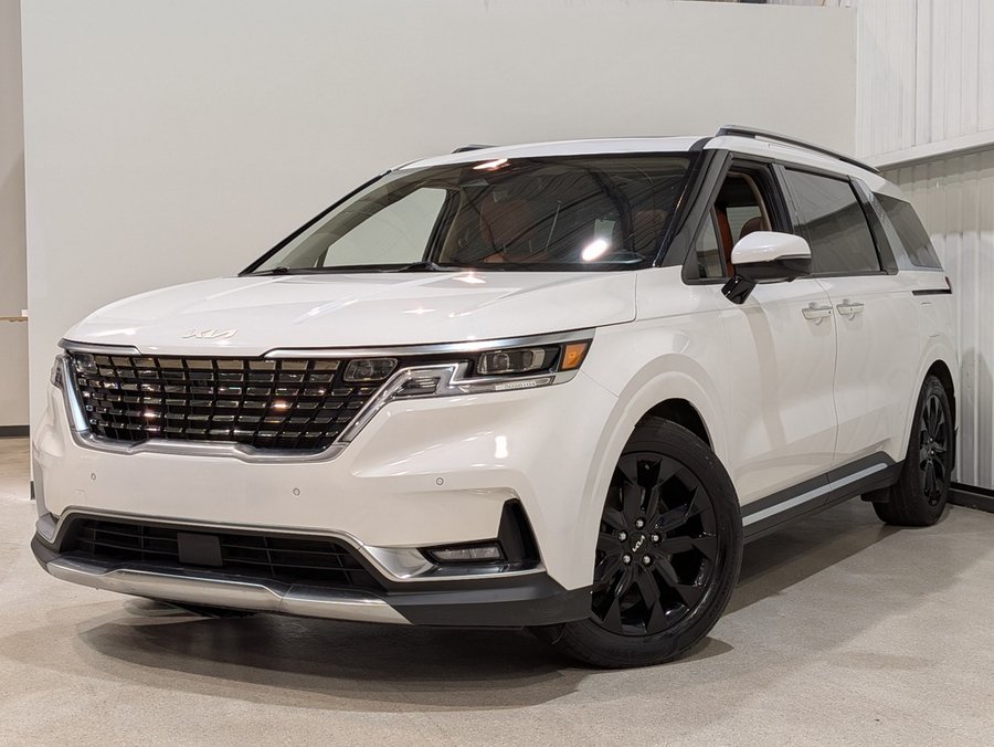 2022 Kia Carnival White