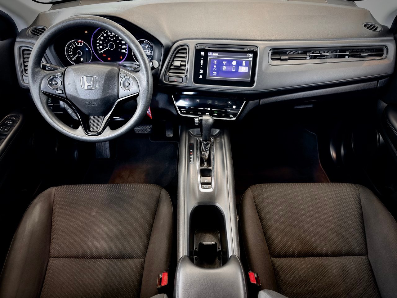 2016 Honda HR-V Notre-Dame-des-Prairies - photo #17