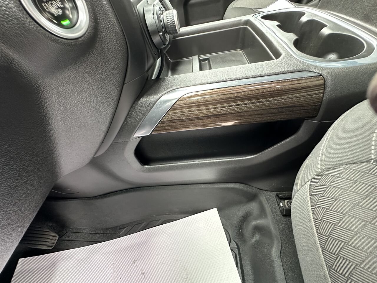 2022 CHEVROLET SILVERADO LTD K1500 LT TR LT Trail Boss cabine multiplace 4RM 147 po White Gatineau - photo #16