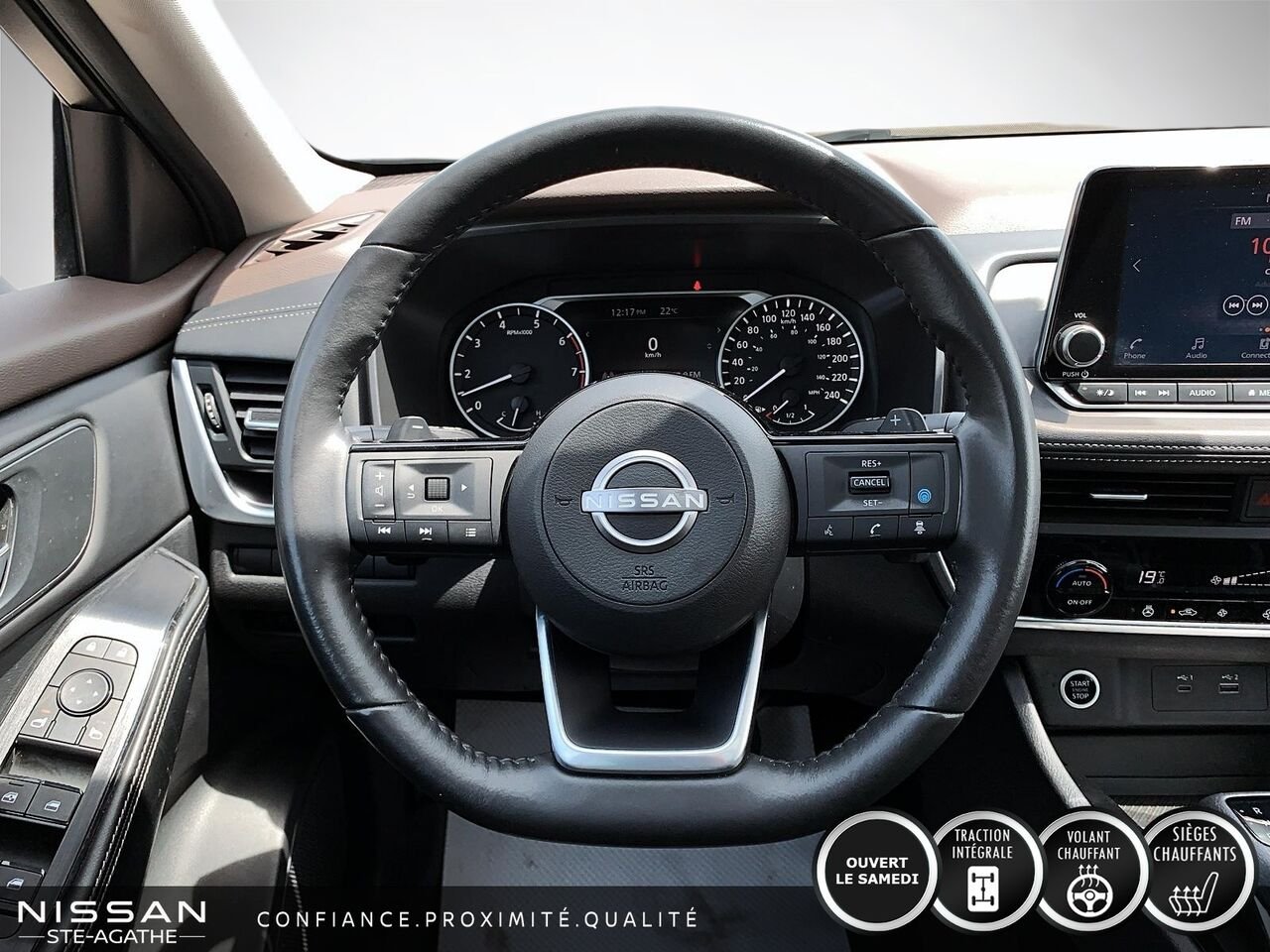 Nissan Rogue MIDNIGHT | CUIR | TOIT PANORAMIQUE | AWD | 2023 Gris Saint-Jérôme - photo #9