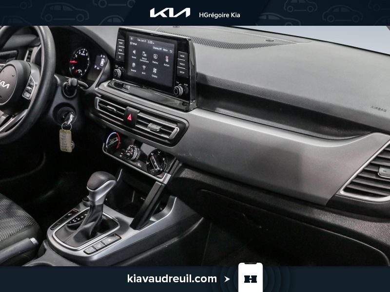 2022 Kia Seltos Blue Laval - photo #23
